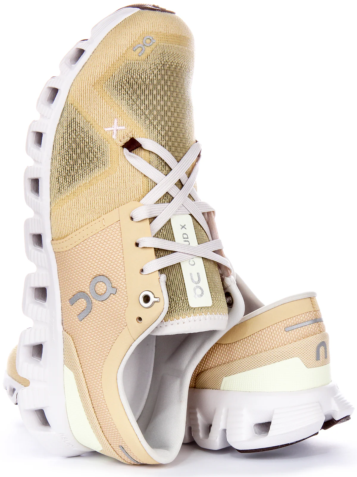 On Running Cloud X 3 In Sand For Women - Image 4